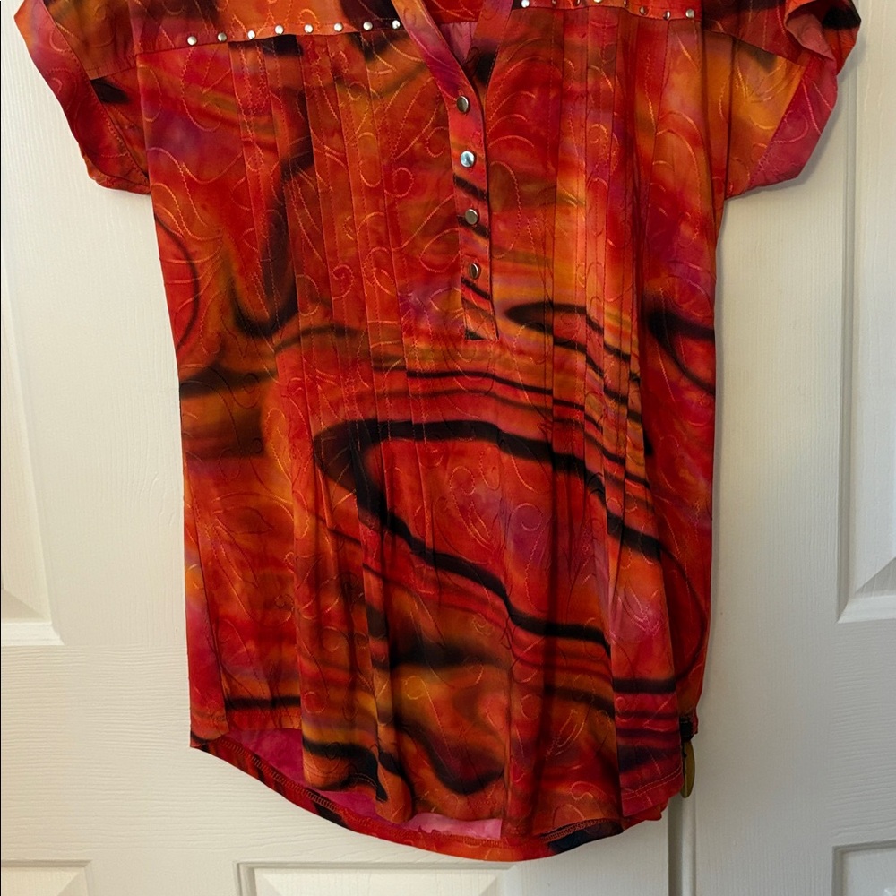 NWOT Cocomo Beautiful Multi-color Blouse Embellished w/Gold Studs & Buttons - M - Picture 6 of 17